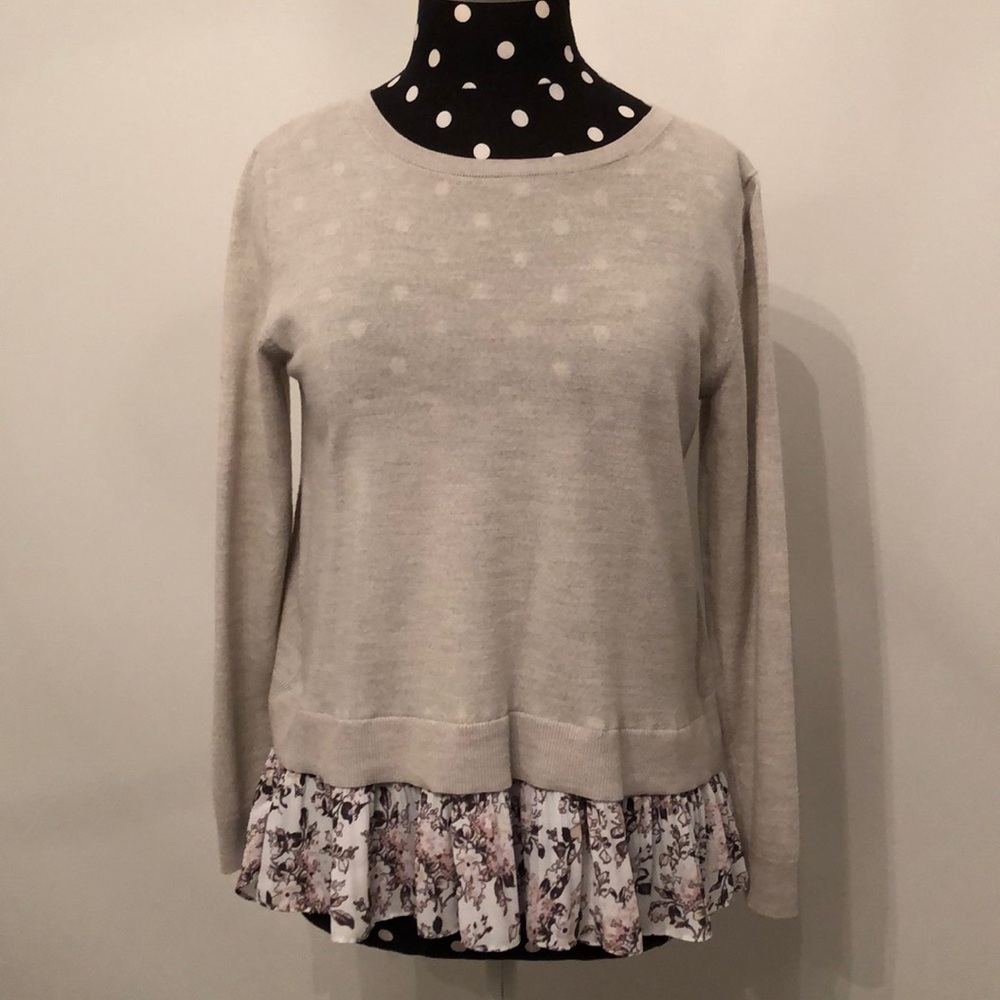 Beautiful Club Monaco sweater